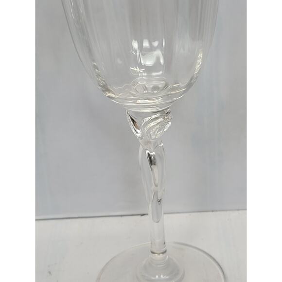 2 Vintage Chateau Gold Oneida Glass Wine Goblets - Picture 3 of 4